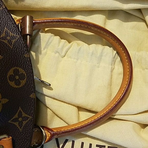 ❌❌SOLD❌❌ Louis Vuitton Ellipse MM in EUC - Picture 6 of 8